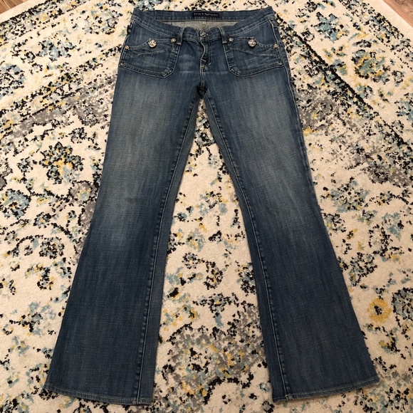 Rock & Republic Boot Cut Jeans.  Size 29 - Picture 6 of 7